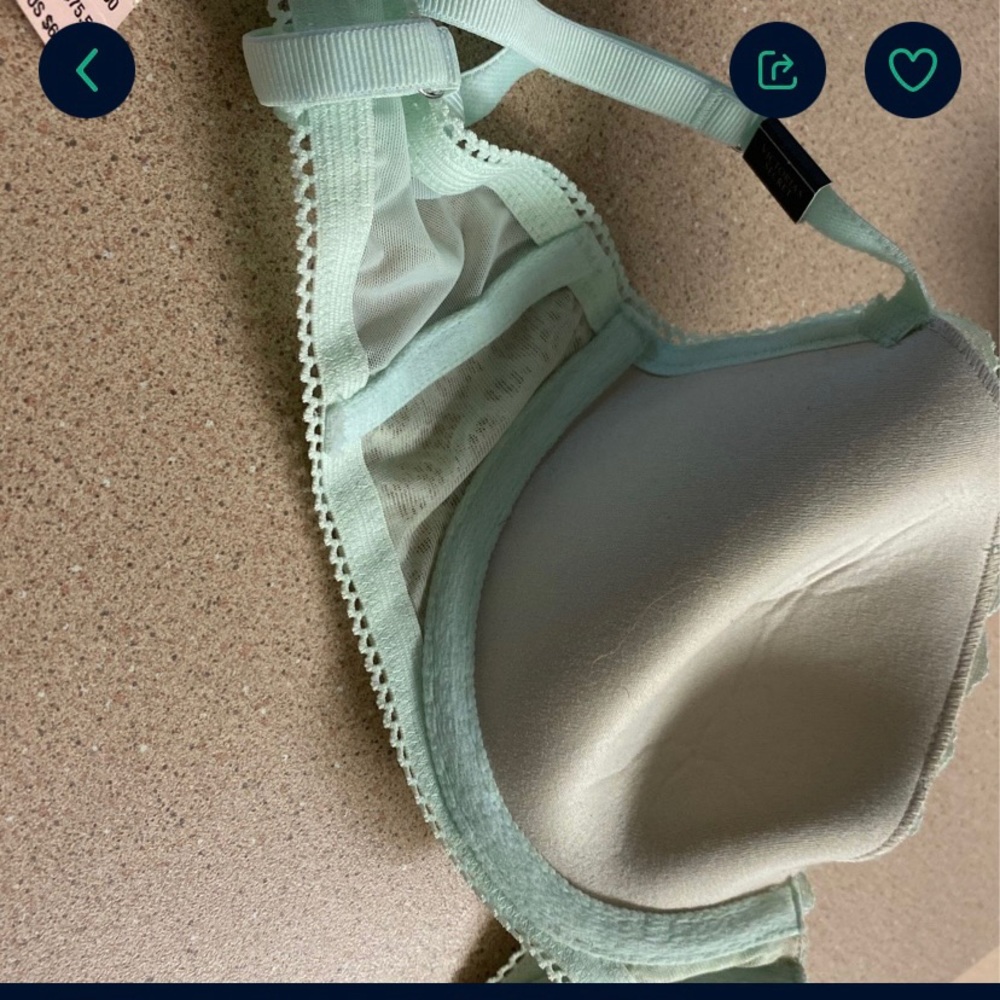 bra - Picture 2 of 5